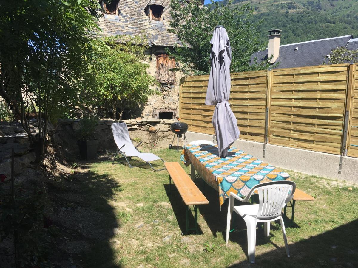 Gite De Montagne Le Lustou Sailhan 外观 照片